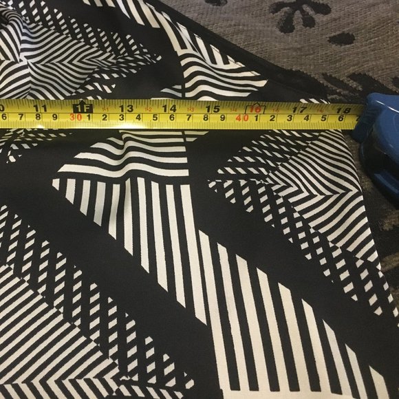 Stile Benetton Disco-Tech Circle Neck Tank Top - Picture 10 of 13